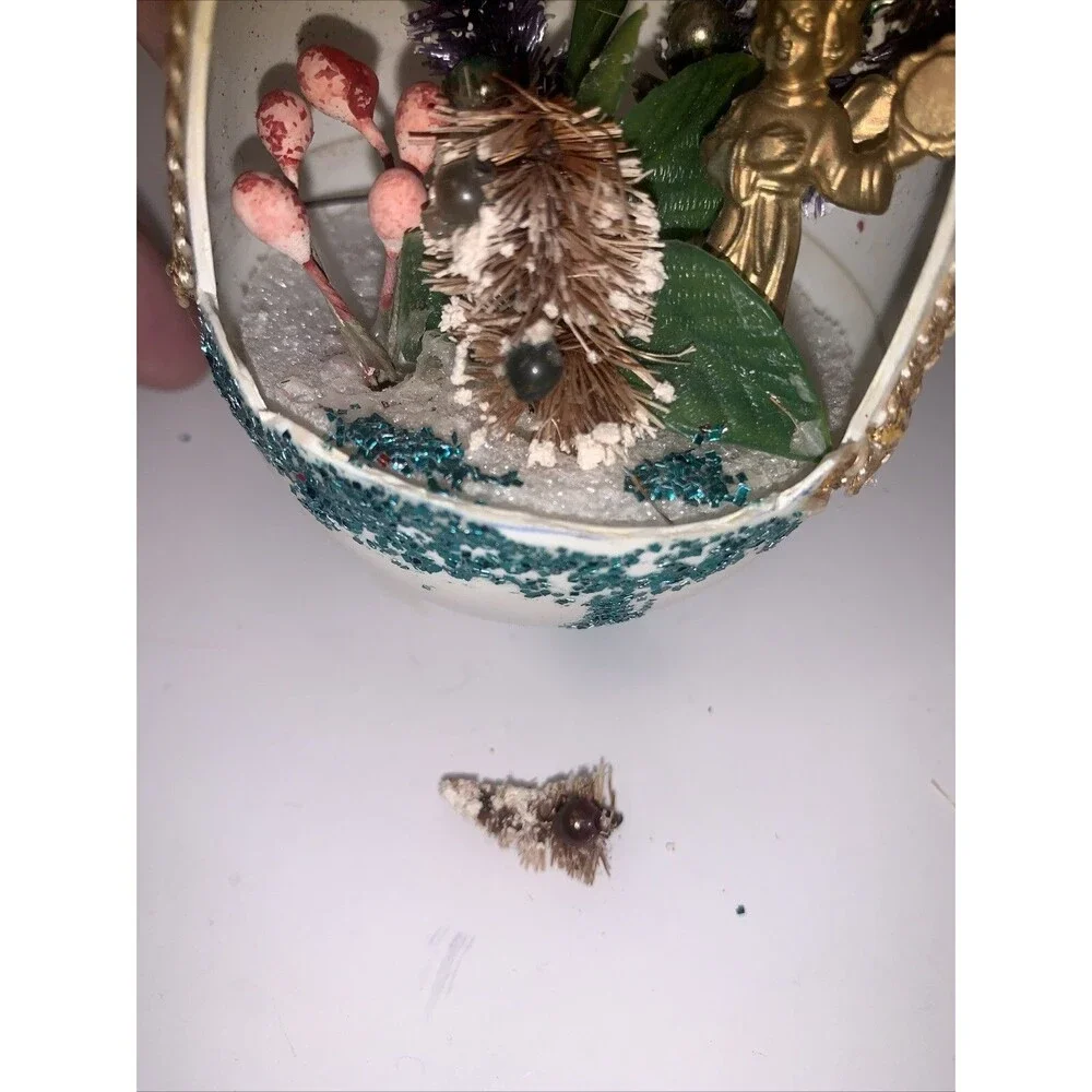 Vintage Egg Shape Diorama Christmas Ornaments Santa Angel Bottlebrush READ